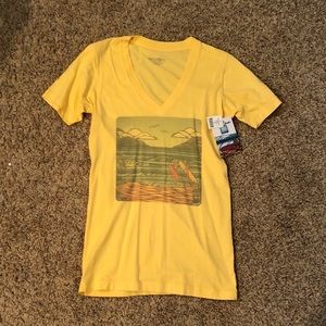 rip curl x heather brown tee NWT